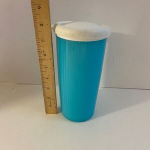 Tupperware tumbler with lid turquoise‎